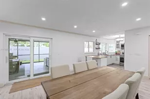 2590 N Rampart Way N, Cooper City, FL 33026 - Photo 11