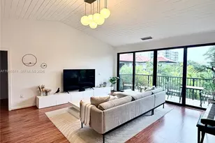 101 Ocean Ln Dr, Key Biscayne, FL 33149 - Photo 5