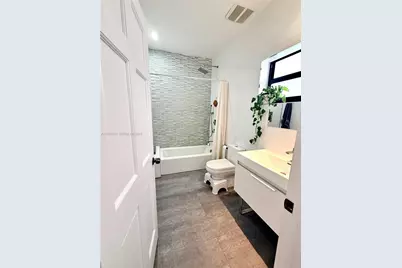 101 Ocean Lane Dr #4011, Key Biscayne, FL 33149 - Photo 15