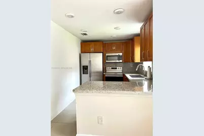 6866 NW 173rd Dr #610, Hialeah, FL 33015 - Photo 3