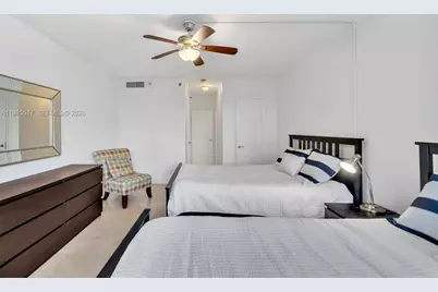 100 Lincoln Rd #308, Miami Beach, FL 33139 - Photo 9