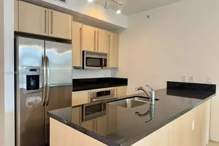 79 SW 12th St, Miami, FL 33130 - Photo 5