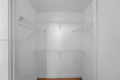 79 SW 12th St #1210, Miami, FL 33130 - Photo 13