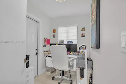 8818 SW 16th St, Miami, FL 33165 - Photo 27