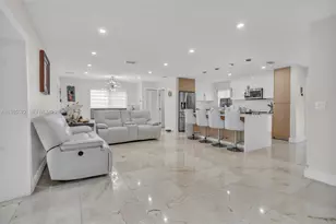 8818 SW 16th St, Miami, FL 33165 - Photo 9