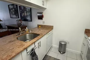 609 Waterside Dr, Hypoluxo, FL 33462 - Photo 21