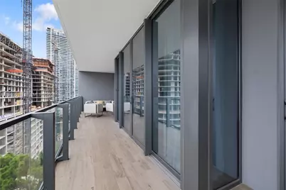 88 SW 7th St #1010, Miami, FL 33130 - Photo 35