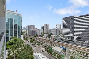 88 SW 7th St, Miami, FL 33130 - Photo 37