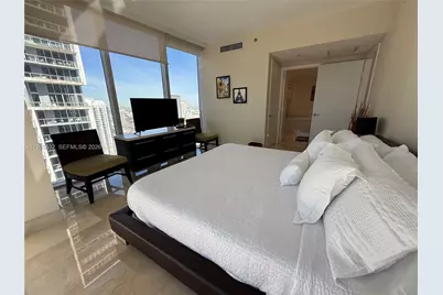 475 Brickell Ave #3913, Miami, FL 33131 - Photo 7