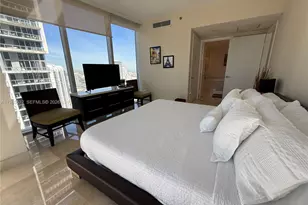 475 Brickell Ave, Miami, FL 33131 - Photo 7