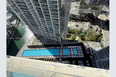 475 Brickell Ave #3913, Miami, FL 33131 - Photo 13