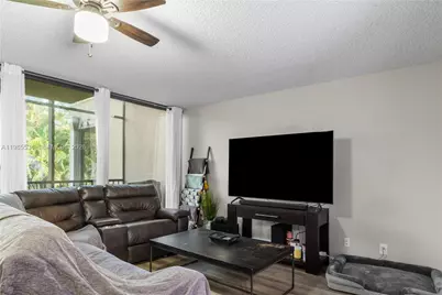 2810 SW 87th Ave #918, Davie, FL 33328 - Photo 5