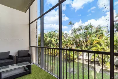 2810 SW 87th Ave #918, Davie, FL 33328 - Photo 5