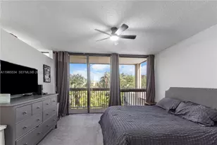 2810 SW 87th Ave, Davie, FL 33328 - Photo 9