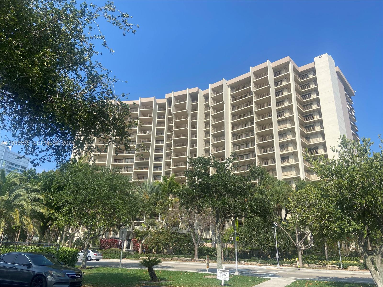 1800 S Ocean Blvd #301 - 1800 S Ocean Blvd #301, Lauderdale by the Sea, FL 33062 Luxury Property | Jose Angel Pina
