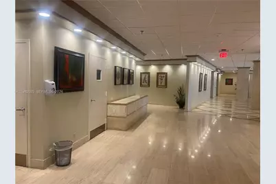 1800 S Ocean Blvd #301, Lauderdale by the Sea, FL 33062 - Photo 11