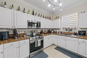 12826 SW 134th St, Miami, FL 33186 - Photo 9