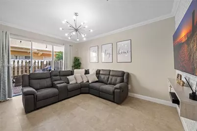 12826 SW 134th St, Miami, FL 33186 - Photo 7