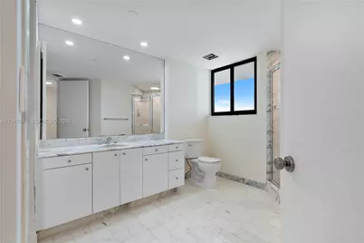 19500 Turnberry Way #15E, Aventura, FL 33180 - Photo 27