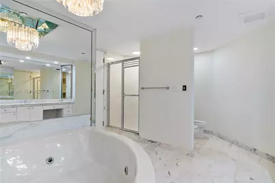 19500 Turnberry Way #15E, Aventura, FL 33180 - Photo 23