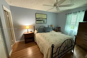 608 Waterside Dr, Hypoluxo, FL 33462 - Photo 9