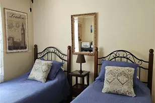 608 Waterside Dr, Hypoluxo, FL 33462 - Photo 13