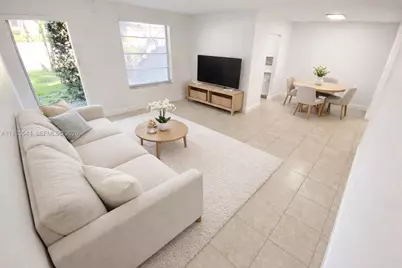 400 NE 1st St #105, Hallandale Beach, FL 33009 - Photo 1