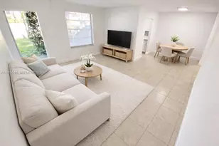 400 NE 1st St, Hallandale Beach, FL 33009 - Photo 1