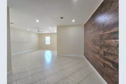 6841 N Lakeside Cir N #109-1, Davie, FL 33314 - Photo 13