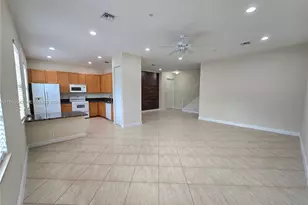 6841 N Lakeside Cir N, Davie, FL 33314 - Photo 15