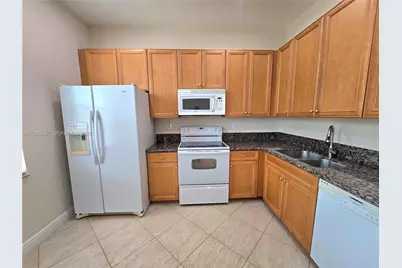 6841 N Lakeside Cir N #109-1, Davie, FL 33314 - Photo 17