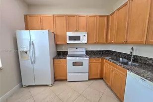 6841 N Lakeside Cir N, Davie, FL 33314 - Photo 17