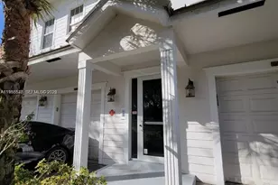 6841 N Lakeside Cir N, Davie, FL 33314 - Photo 7