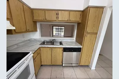 2255 SW 80th Ter #2255, Miramar, FL 33025 - Photo 11