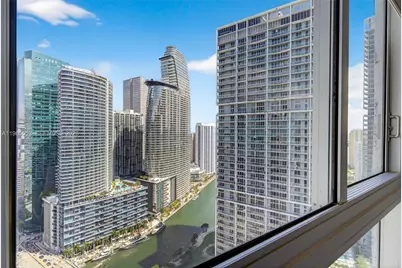 500 Brickell Ave #3901, Miami, FL 33131 - Photo 7