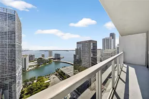 500 Brickell Ave, Miami, FL 33131 - Photo 11