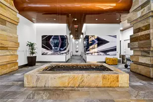 500 Brickell Ave, Miami, FL 33131 - Photo 27