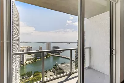 500 Brickell Ave #3901, Miami, FL 33131 - Photo 21