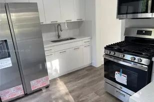 771 NE 137th St, North Miami, FL 33161 - Photo 5