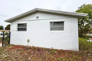 2251 NW 180th Terrace, Miami Gardens, FL 33056 - Photo 11