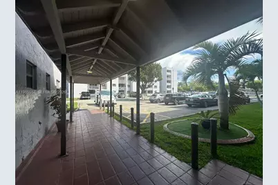 8185 NW 7th St #319, Miami, FL 33126 - Photo 3