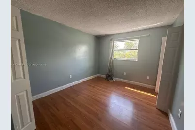 8185 NW 7th St #319, Miami, FL 33126 - Photo 13