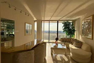 20281 E Country Club Dr, Aventura, FL 33180 - Photo 5