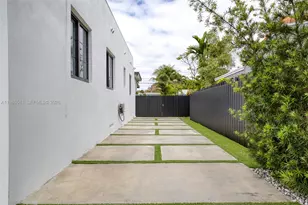 2397 SW 13th St, Miami, FL 33145 - Photo 9
