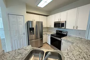 24304 SW 109th Ave, Homestead, FL 33032 - Photo 3