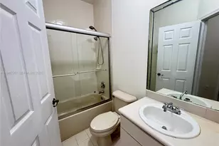 24304 SW 109th Ave, Homestead, FL 33032 - Photo 7