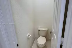 24304 SW 109th Ave, Homestead, FL 33032 - Photo 11