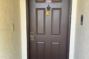 12524 Shoreline Dr, Wellington, FL 33414 - Photo 9