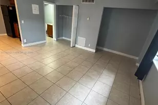 4251 NW 5th St, Plantation, FL 33317 - Photo 11