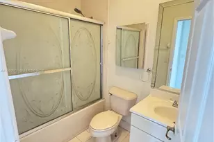 24304 SW 109th Ave, Homestead, FL 33032 - Photo 7